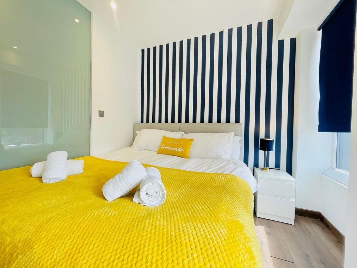 Park Street Apartment Luton By Hostaguest ภายนอก รูปภาพ